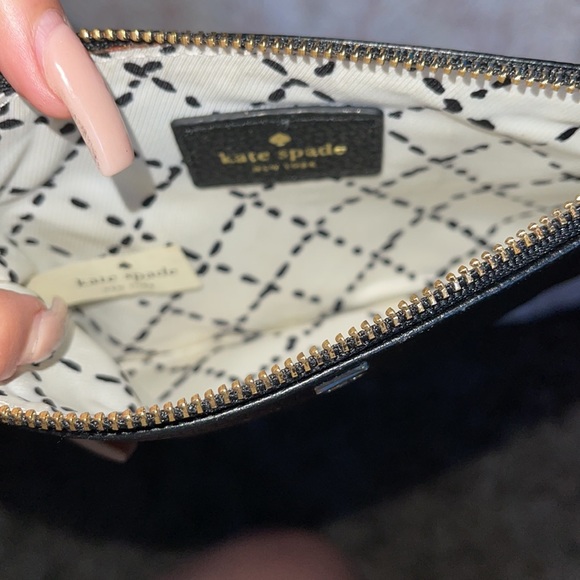 kate spade wallet - Picture 3 of 3